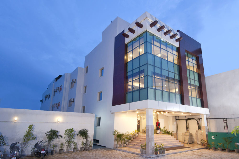 Hotel Deviram Palace Agra  Exteriér fotografie