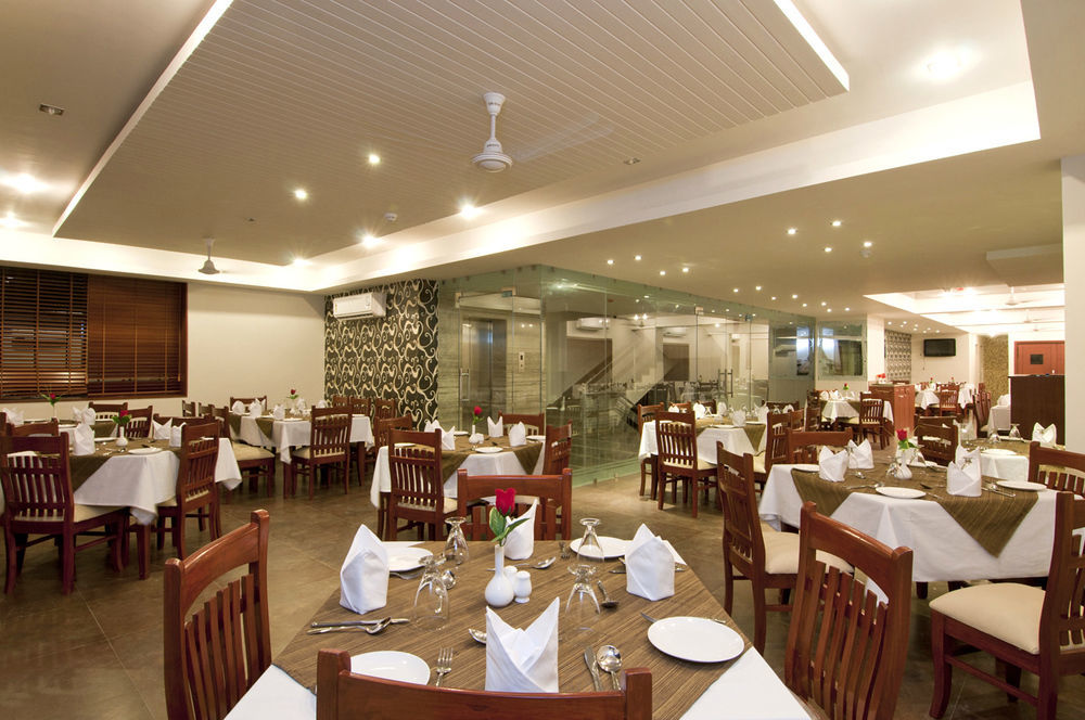 Hotel Deviram Palace Agra  Exteriér fotografie